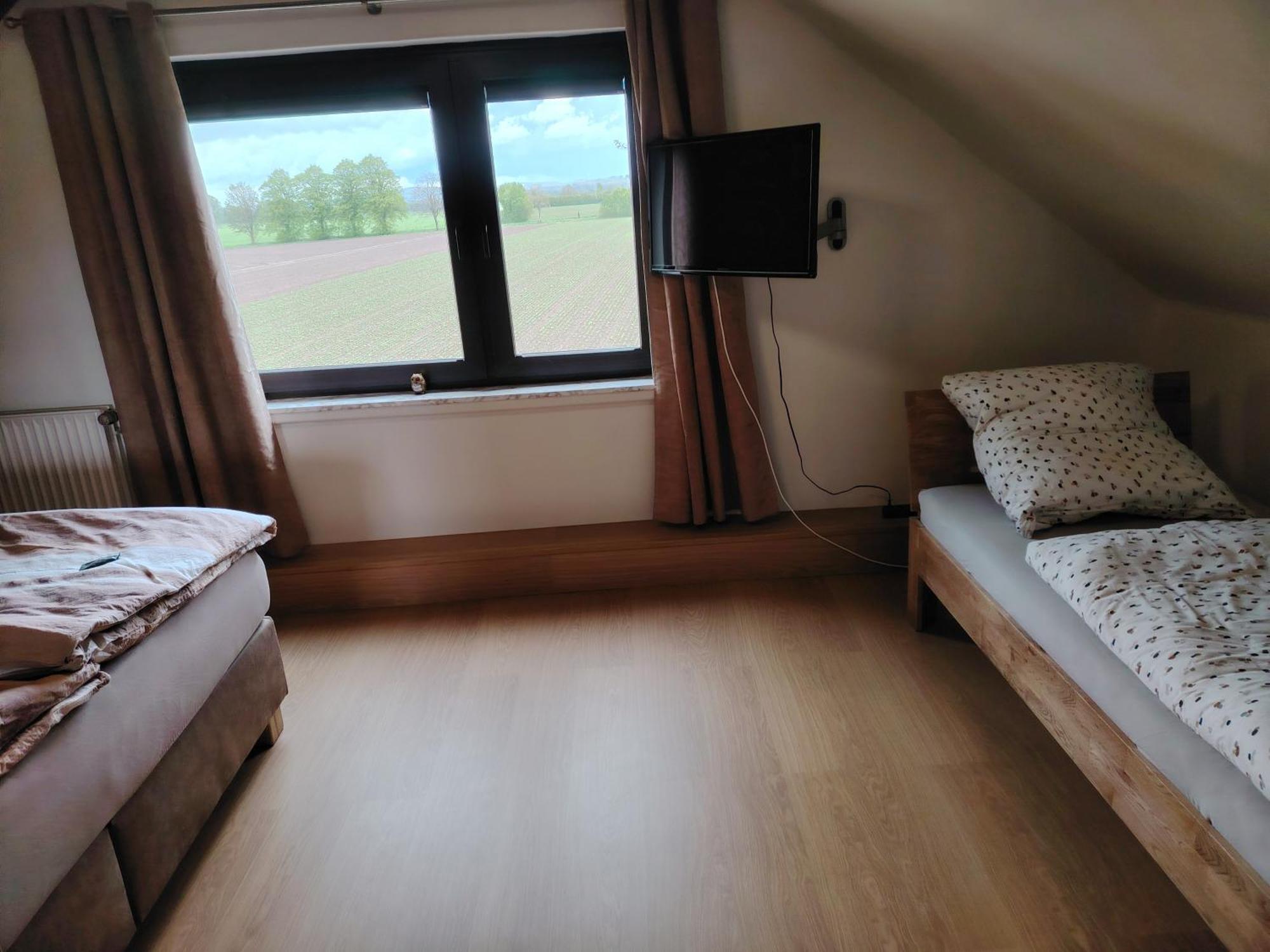 Brini'S Ferienwohnung Im Gruenen Lage  エクステリア 写真